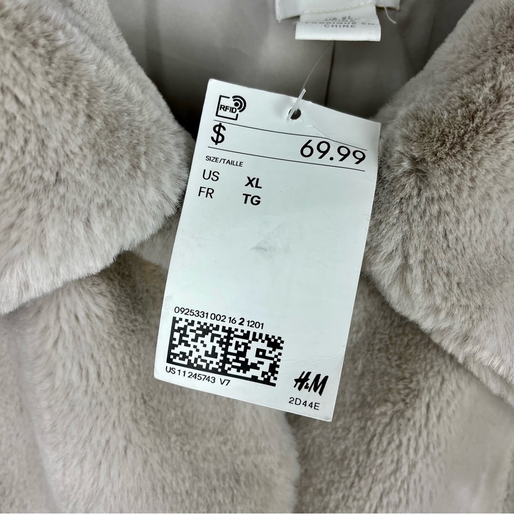 H&M Faux Fur Sable Beige Coat size XL - Picture 5 of 6